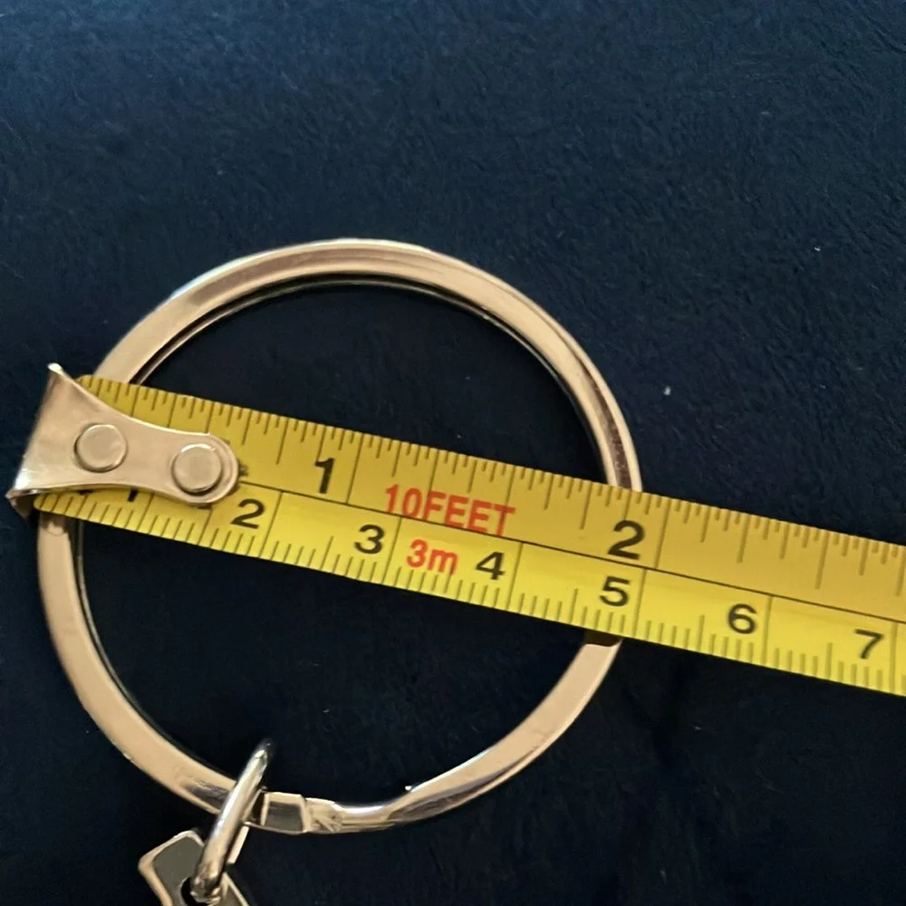 Silver Letter R‎ Keychain Heavy-duty